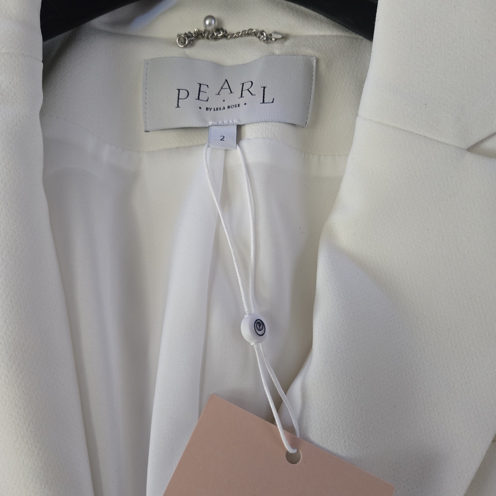 Pearl By Lela Cream Blazer - Picture 5 of 9